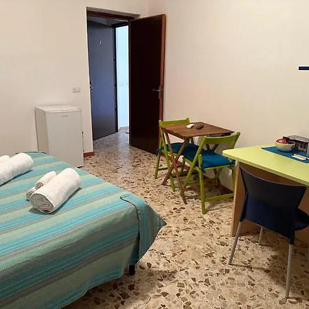 住宿加早餐酒店 Via Roma House